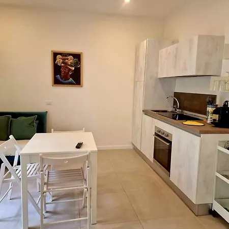 Piccolo Di Charme Lägenhet *